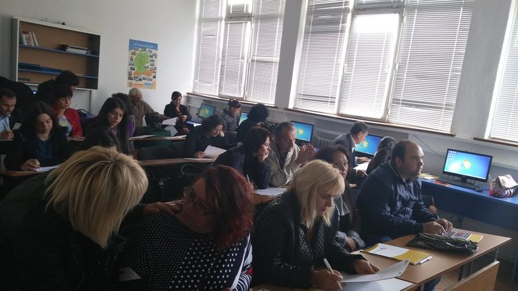 Обучение на учители и директори на училища по дейност eTwinning