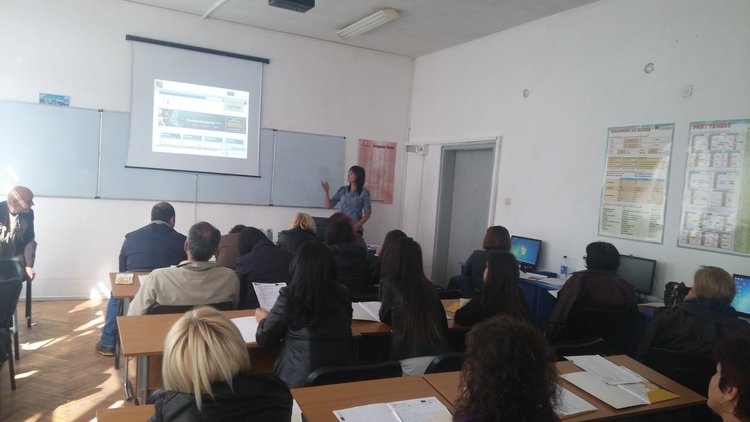 Обучение на учители и директори на училища по дейност eTwinning