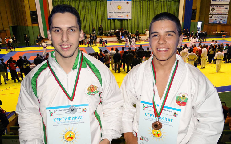 Шест медала за каратеките на „Торнадо“ от Националната купа