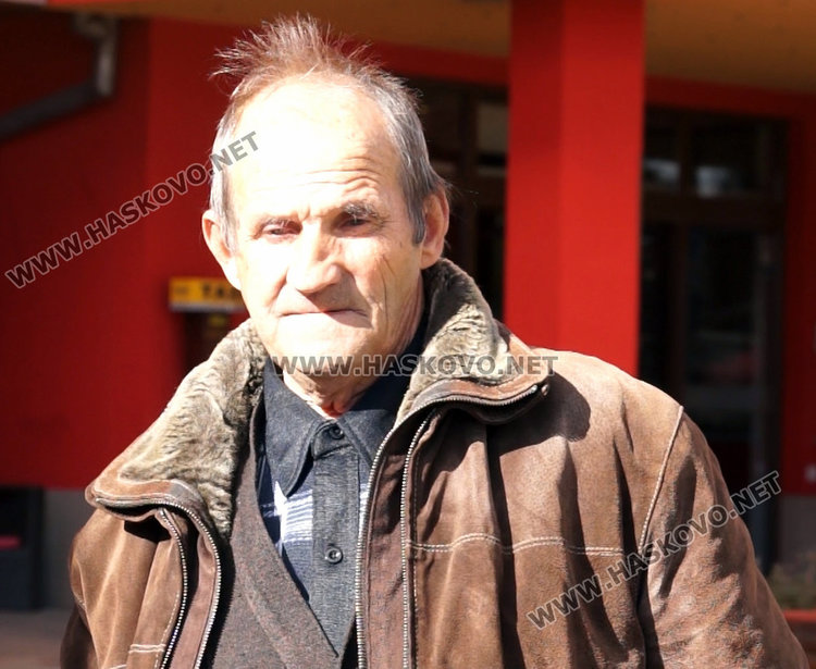 Близо 80 годишният Асен Георгиев от Забърдо е обект на разследване, защото събрал дървата поразени от корояди