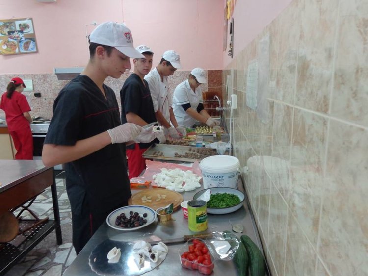 Златаровци професионалисти в кетъринга