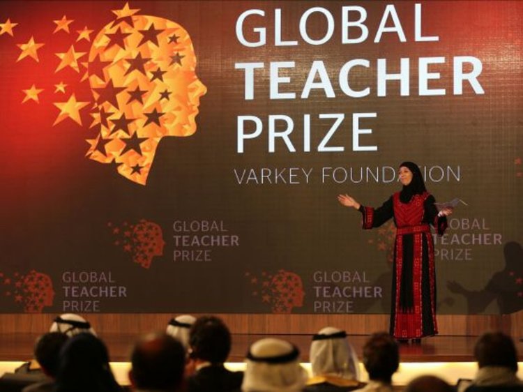 Трима български учители се борят за Global Teacher Prize