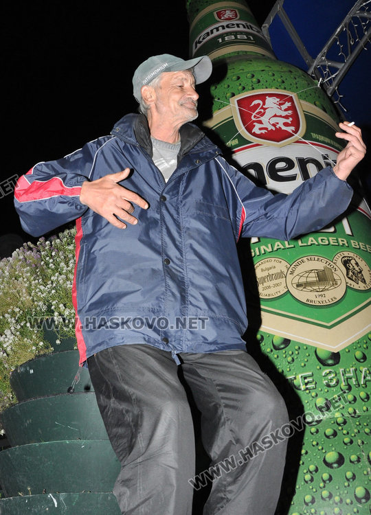 Васко Кръпката, пловдивска група и хасковски таланти стартираха Рок Октомвриада