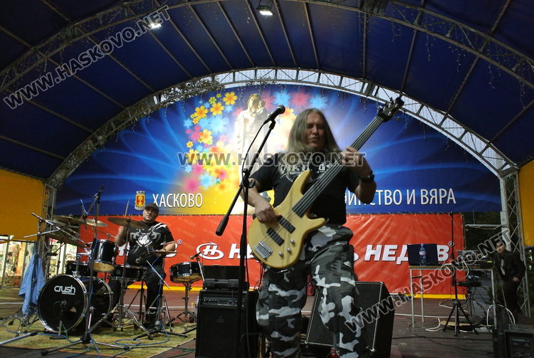 Здрав рок и рев на мотори във втория ден на Октомвриадата в Хасково