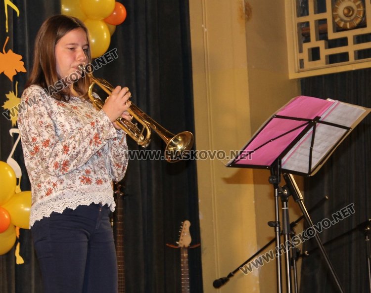 Димитровградски таланти се изявиха в Есенните музикални дни
