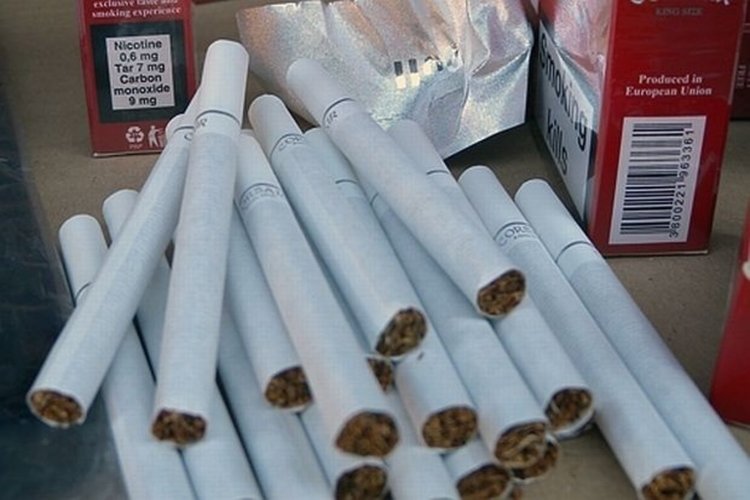  За три дни осъдиха 67-годишна жена за цигари без бандерол