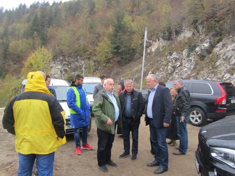Обходният път на Смолян се строи ударно, от АПИ  направиха инспекция