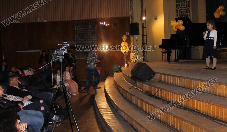 Димитровградски таланти се изявиха в Есенните музикални дни