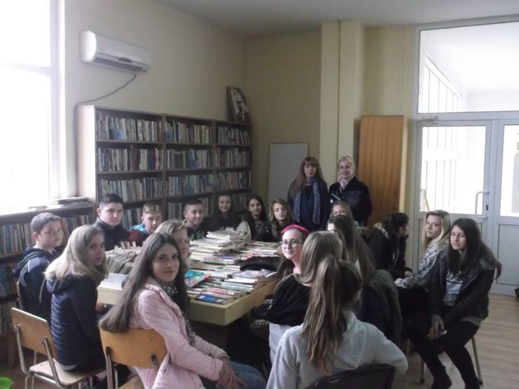 "Градът на слънцето" събра седмокласници и поетесата Маргарита Павлова