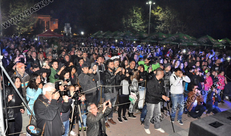 Октомвриадата в Хасково – рок сцена на поколенията