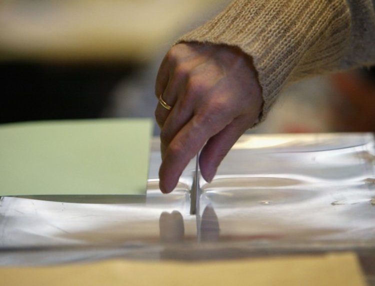 Под 300 000 са българите, които нямат право да отидат до урните  