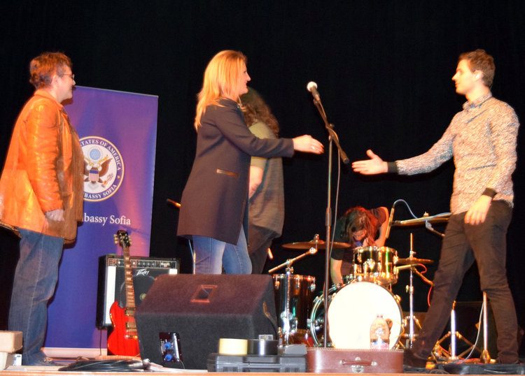 Американска банда взриви феновете на рока в Кърджали за празника на града