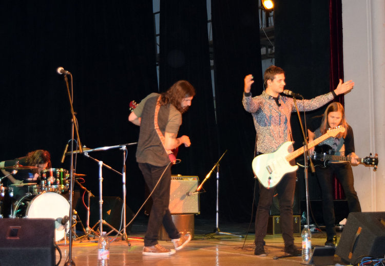 Американска банда взриви феновете на рока в Кърджали за празника на града