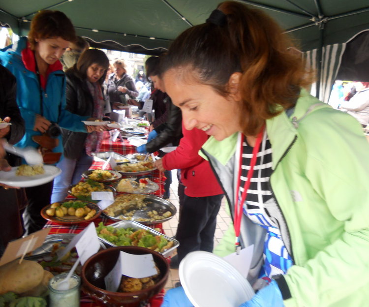 Картофи гиганти показаха на първия по рода си картофен фестивал в Чепеларе