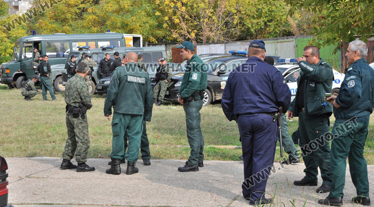 Софийска фирма обещавала на мигрантите в Харманли, че ще ги отведе до Събрия