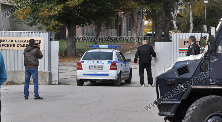 Софийска фирма обещавала на мигрантите в Харманли, че ще ги отведе до Събрия