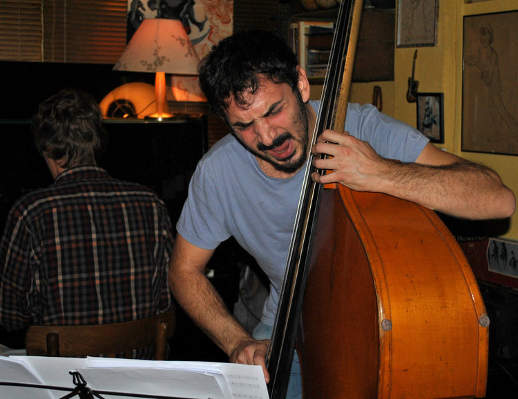 Увира/Бруно/Хафизи трио сложиха перфектна точка на музикалния октомври в Хасково