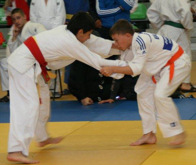 Хасковските джудисти вдигнаха купата на турнира в Стара Загора