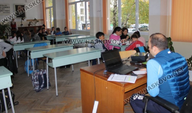 „Най-големият урок в света“ изнесоха в ОУ "Ал.Константинов"