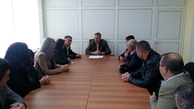 Кметове пред ДГС-Кърджали: Кога жителите ще получат заявените и платени дърва за огрев!?.