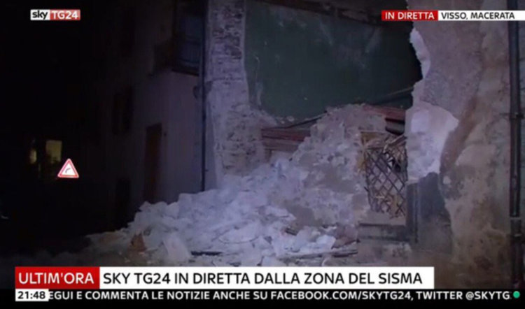 След две силни земетресения Италия се размина предимно с уплаха (видео) 