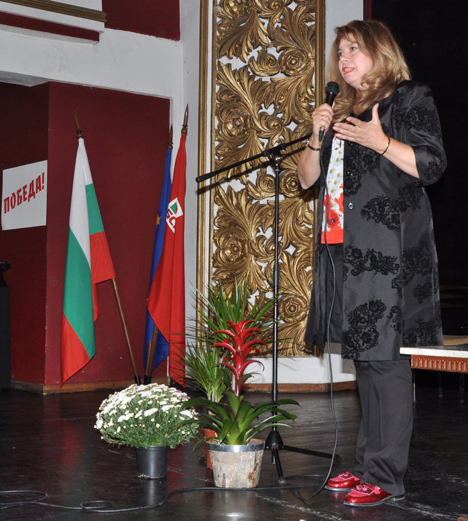 Илияна Йотова: Бойко  Борисов иска да яхне президентството 