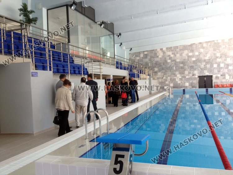 На 29 октомври: Първият плувен турнир за ученици в новия басейн в Смолян