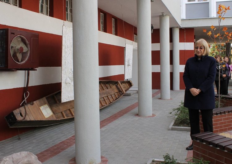 Димитровградчани пожелаха успех на кандидат-президентската двойка Цецка Цачева и Пламен Манушев