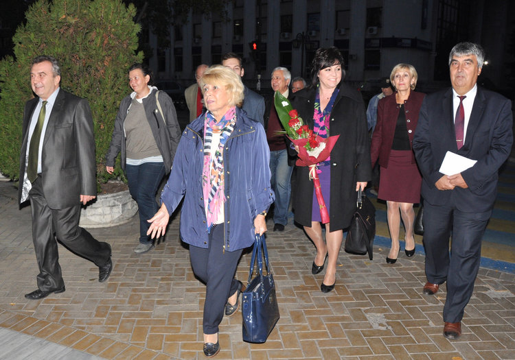 Илияна Йотова: Бойко  Борисов иска да яхне президентството 