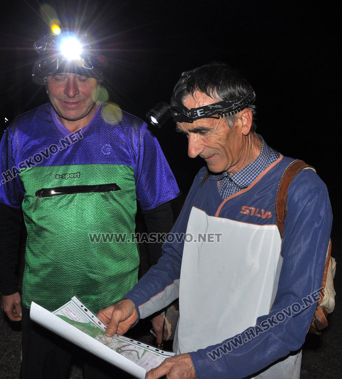 90  в среднощен поход по ориентиране от Държавния шампионат