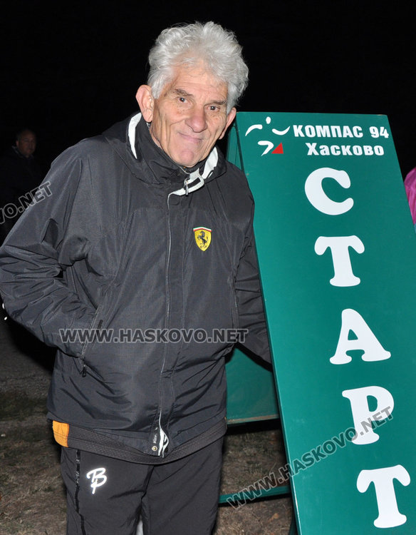 90  в среднощен поход по ориентиране от Държавния шампионат