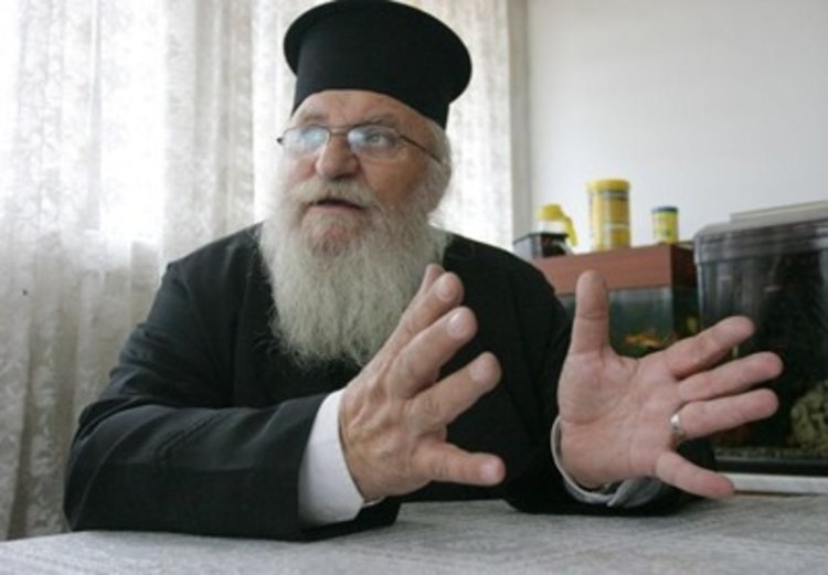 Англичанин към Отец Иван: Продай ми 10 деца, давам ти 80 хиляди за хлапе  