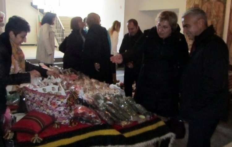 Един тон месо и четвърт тон фасул изядоха гостите на фасуления фестивал в Смилян