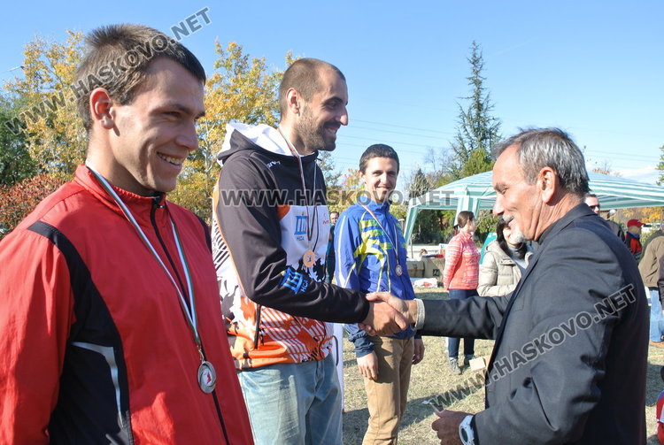 От 5 до 85- годишни се състезаваха на "Кенана" за 60 години ориентиране в Хасково