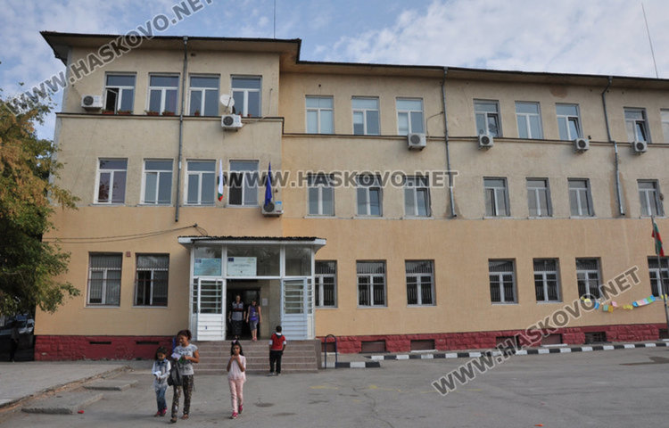 Приемат медицинските бележки на учениците срещу шест правила за издаването им