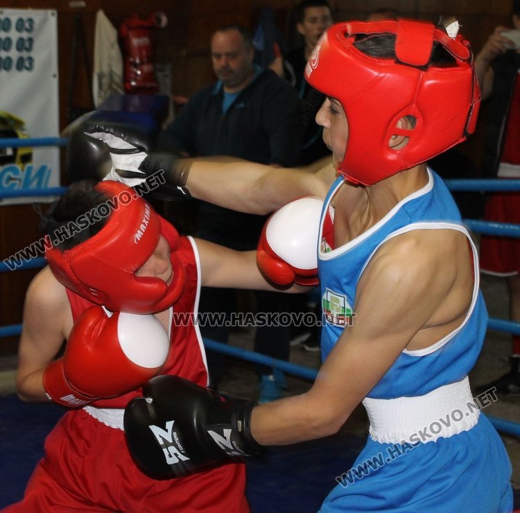 За участие в  Държавния личен шампионат по бокс за ученици заминават трима представители на Боксов клуб "Спартак" - Димитровград