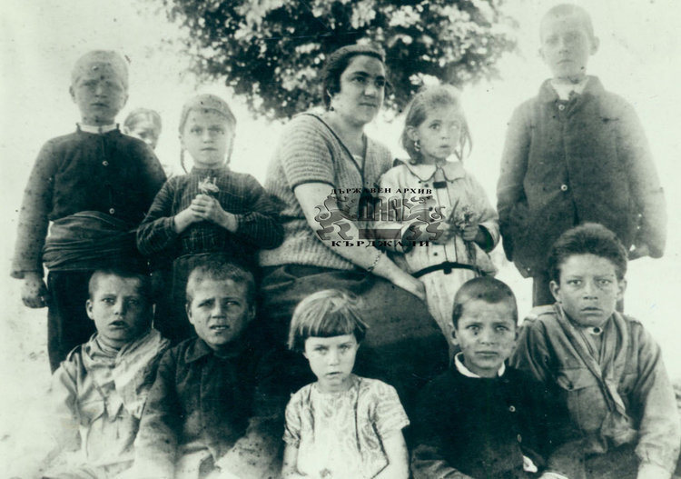 Всяко време и място има своите будители