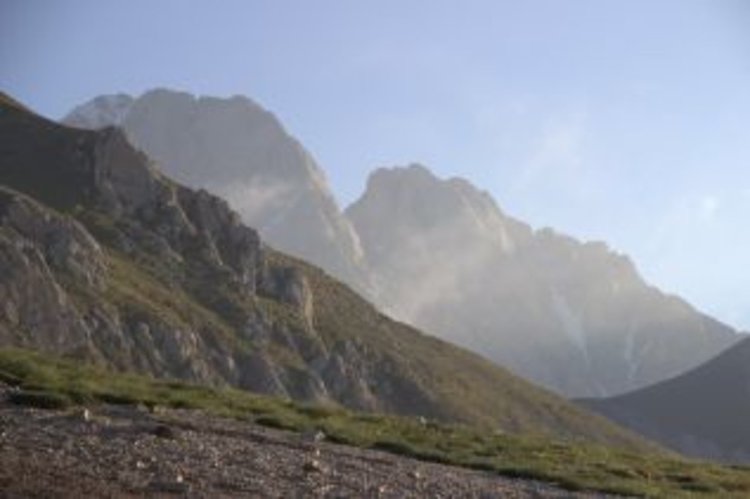 Апенините са пропаднали с 40 сантиметра заради трусовете