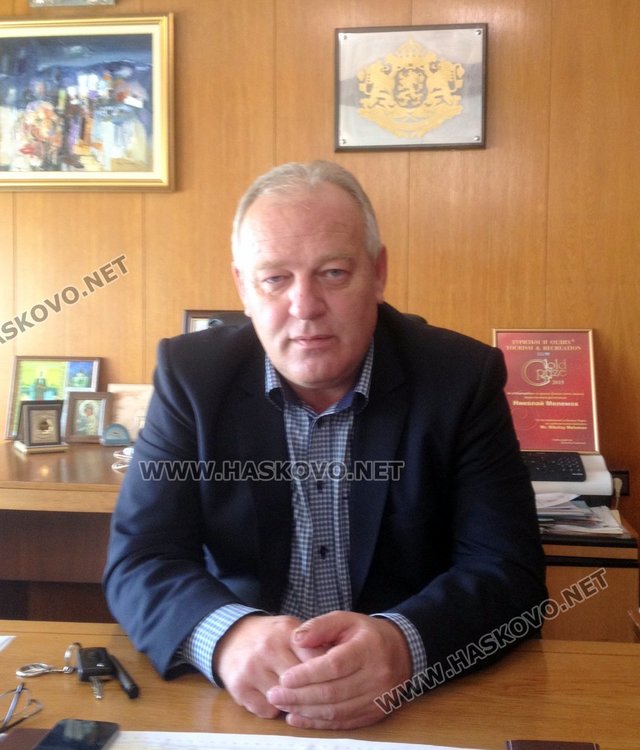 Кметът Мелемов за Деня на народните будители: Честит празник! Да пребъдат българският дух и самосъзнание!