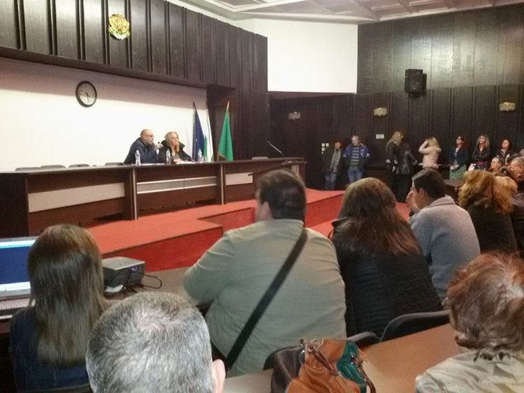 Изборните секции са с ново работно време