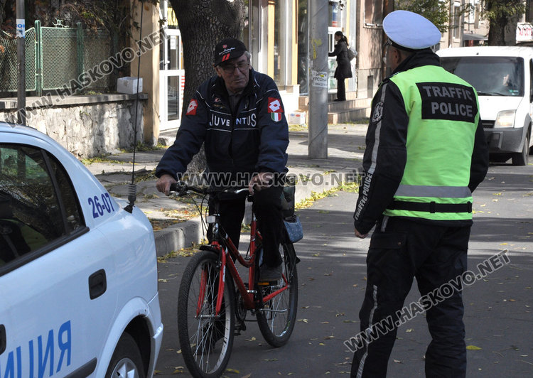 Хасковлии още карат с летни гуми, КАТ им мери грайфера