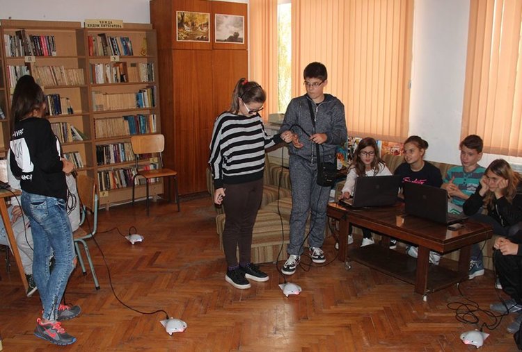 Почетоха народните будители с поредица инициативи в ОУ "Ал.Константинов"