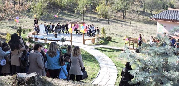 „Слънчо-кът“ в училище за деца от Черноочене