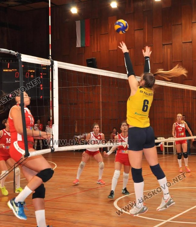 Волейболистките на "Раковски" победиха ЦСКА с 3:0