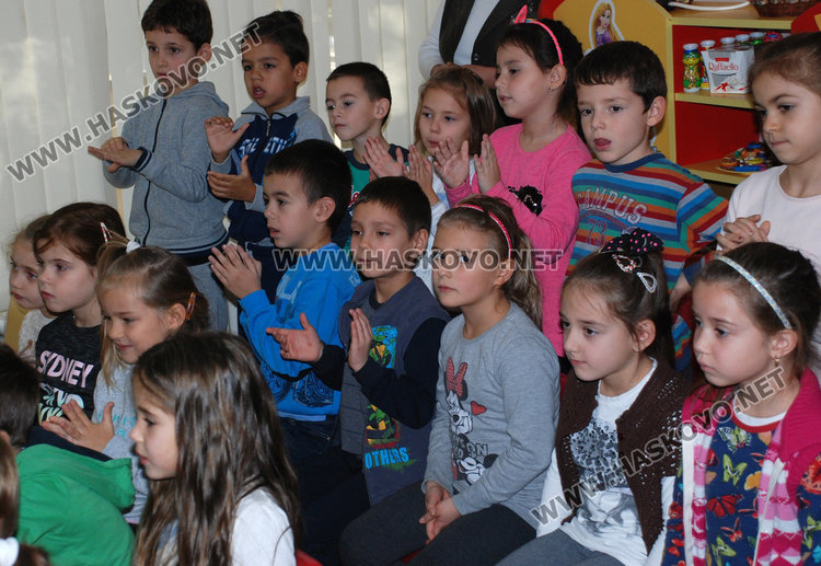 В „Незабравка“ пораснаха здрави и силни с витамини 