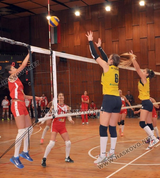 Волейболистките на "Раковски" победиха ЦСКА с 3:0