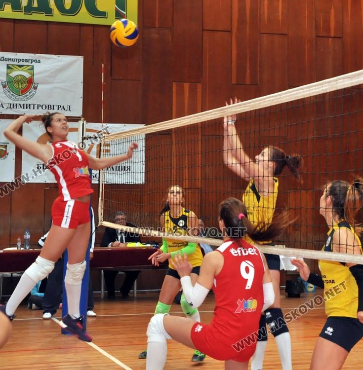 Волейболистките на "Раковски" победиха ЦСКА с 3:0