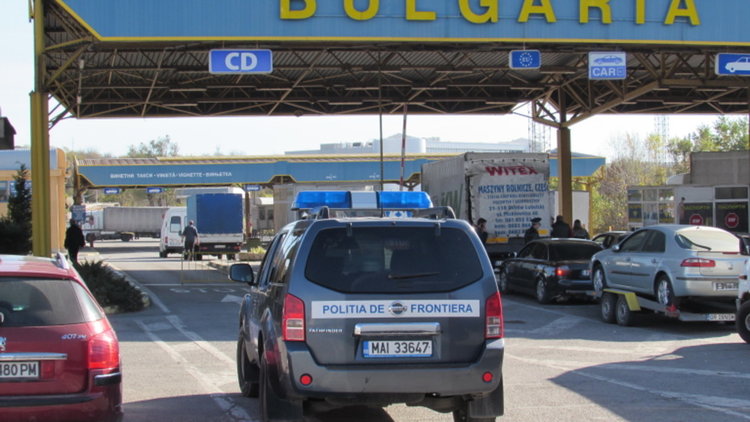 Заловиха нашенеца, заплашил да взриви банка в Гюргево