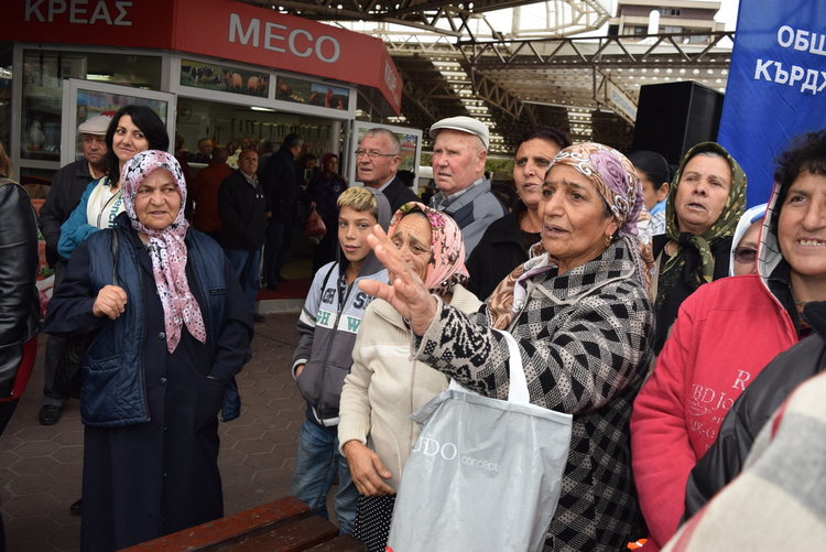 Ашуре в Кърджали:Последни зрънца на човещината и добрината 