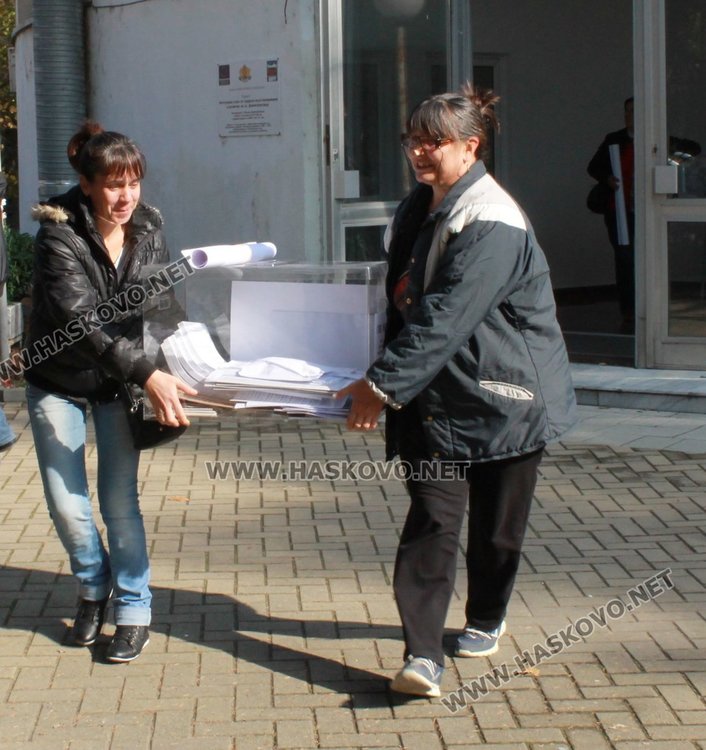 Секционните комисии в община Димитровград получиха бюлетините за президенските избори